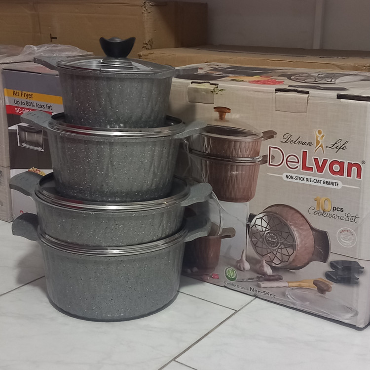 سرویس قابلمه 10 پارچه گلدن لایف مشکی نقره ای